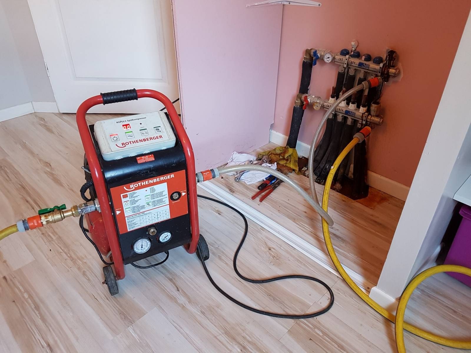 Yukarı Protherm   Kombi Bakımı
